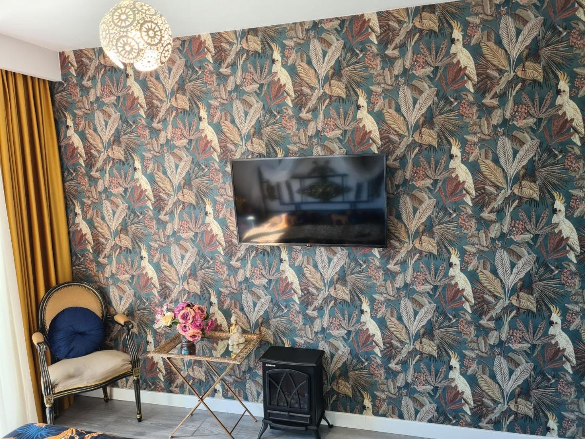 Parisian Apartment Cluj ภายนอก รูปภาพ