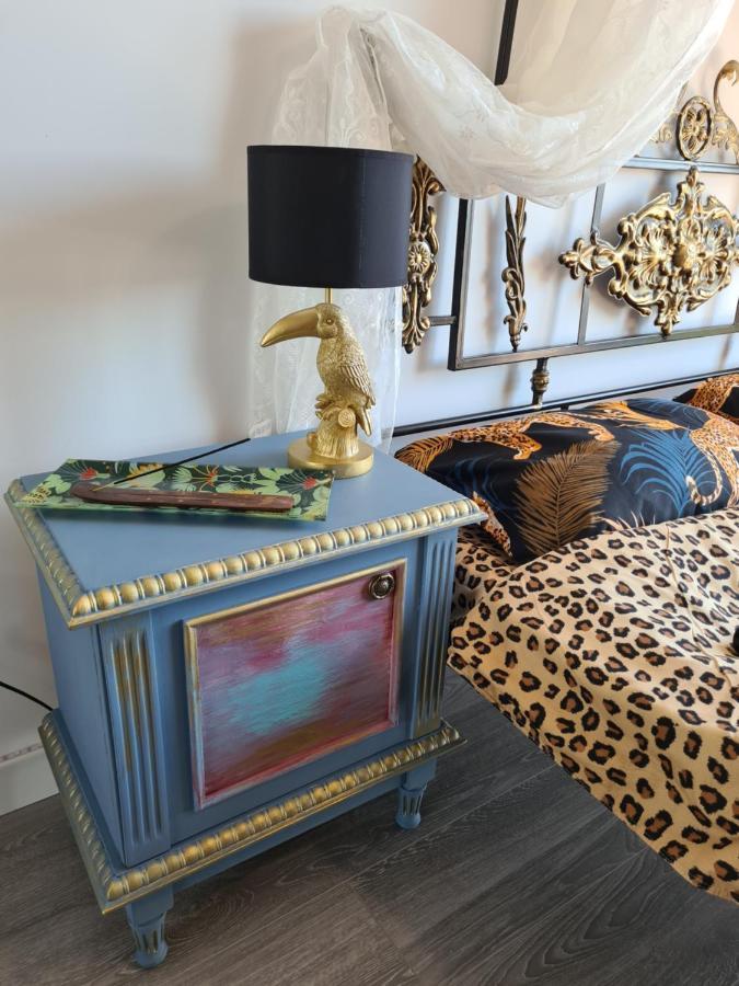 Parisian Apartment Cluj ภายนอก รูปภาพ